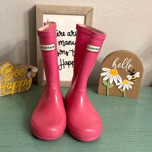 Hunter Vibrant Pink Waterproof Boots